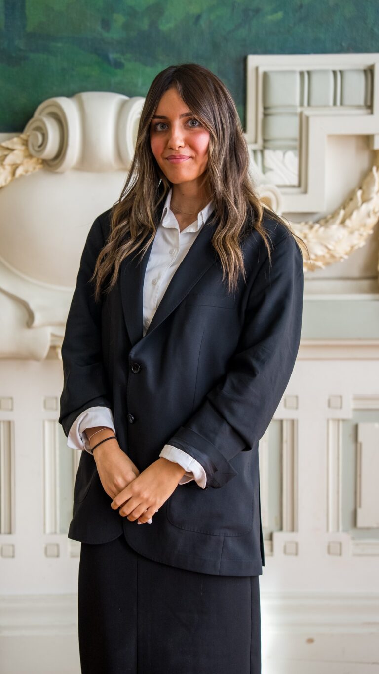 Portrait professionnel d'un étudiant du Master Contrats, Distribution, Concurrence de Lyon 3 – ALTAB Studio, photographe à Lyon